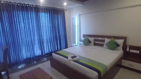 $17 Per Night Accommodation At Thiruvananthapuram | Keral...