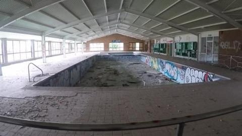 INSANE ABANDONED POOL