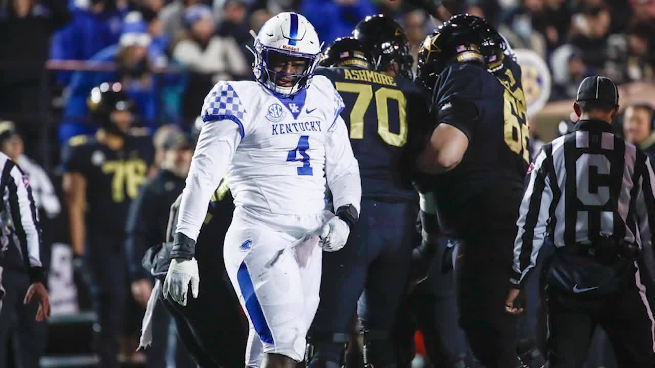 NFL Draft Profile: Josh Paschal, Defensive Line, Kentucky Wildcats - Visit  NFL Draft on Sports Illustrated, the latest news coverage, with rankings  for NFL Draft prospects, College Football, Dynasty and Devy Fantasy