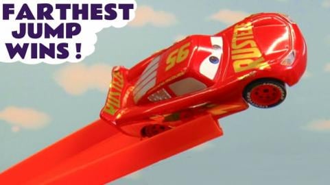 Disney Cars Toys McQueen and the Superhero Carros in Hot ...