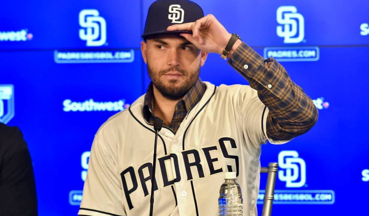 Eric Hosmer to wear No. 30 with Padres in honor of the late Yordano Ventura