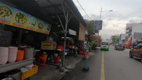 Passing By Chew Jetty Tan Jetty | George Town | Penang | ...