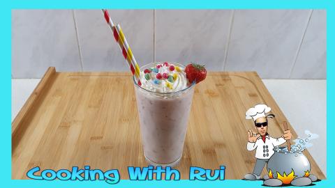 Grapes, Pineapple And Strawberries Milkshake