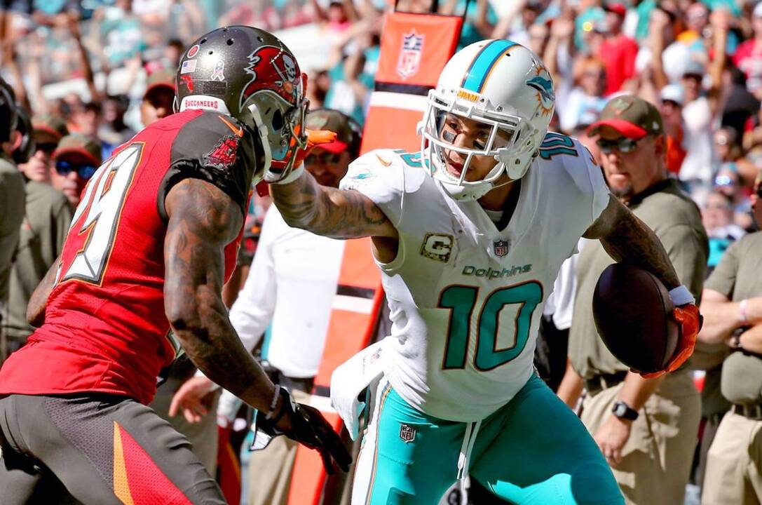 Dolphins WR Jarvis Landry isn't changing tune about sweeping Patriots