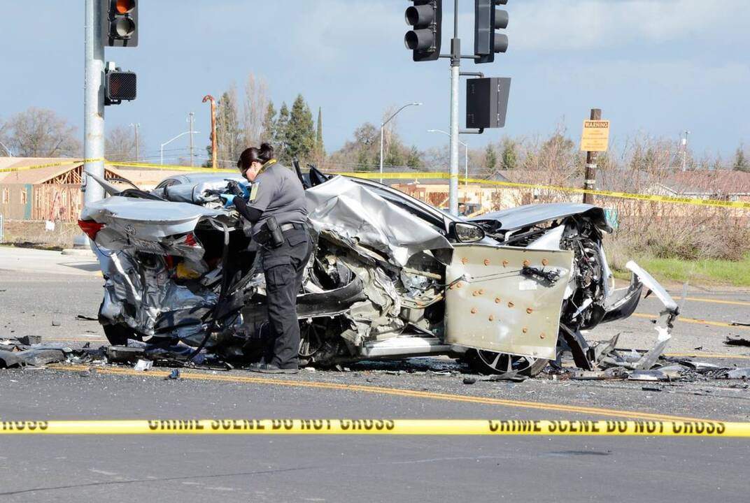 Threecar crash in Riverbank leads to major injuries San Luis Obispo