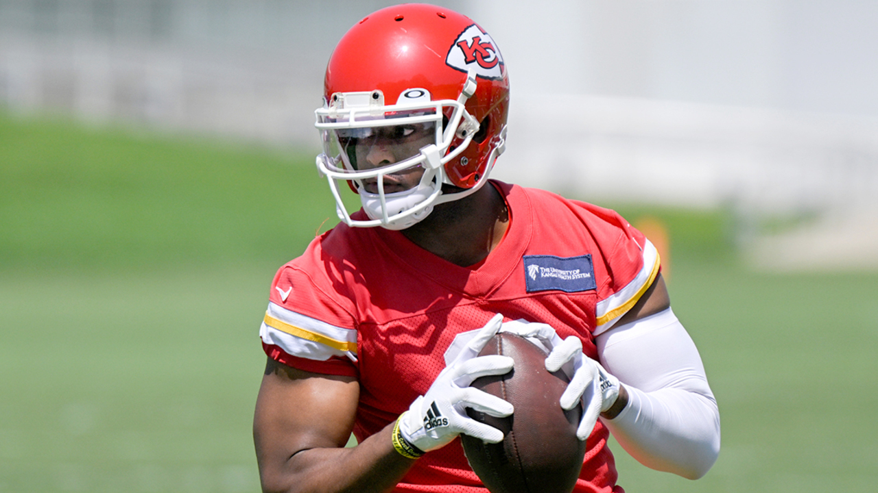 Chiefs WR JuJu Smith-Schuster misses Tuesday practice — and other injury  notes - Arrowhead Pride