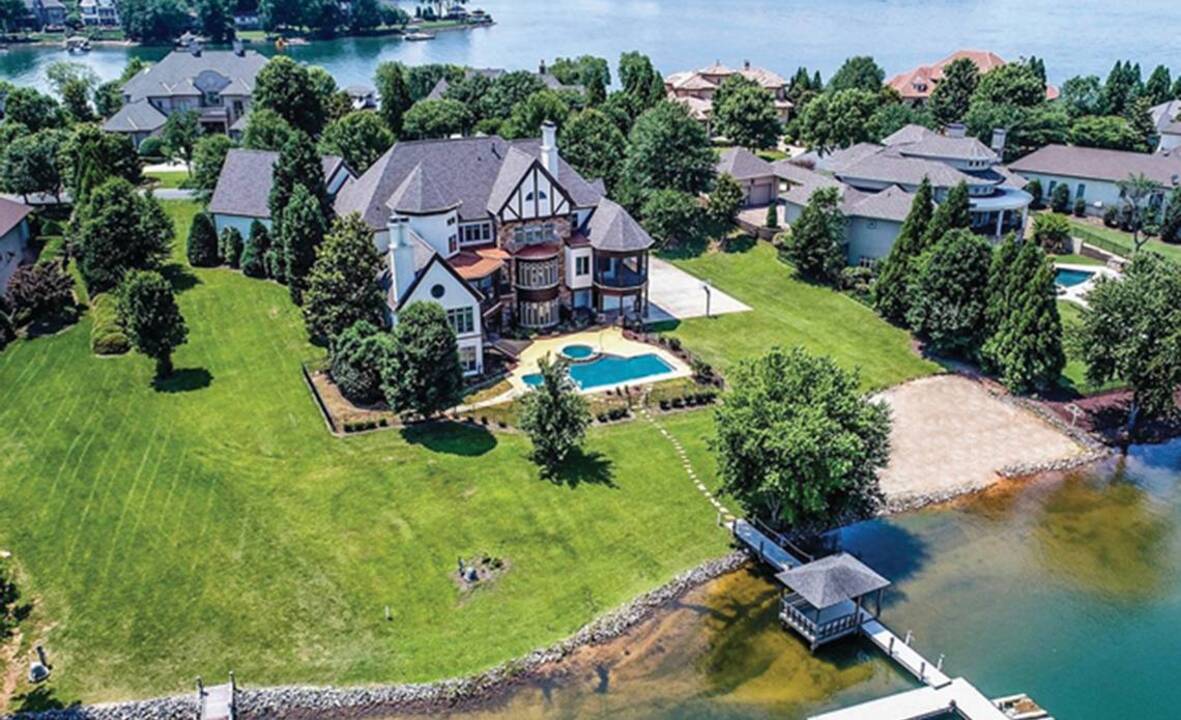 reggie white, sara white, reggie, sara, jeremy white, jecolia white