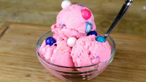 Bubblegum Ice Cream _ Ice Cream Recipes Series