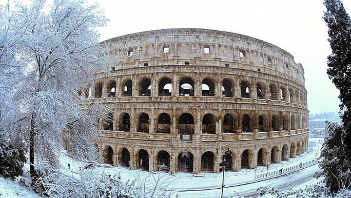 Accuweather Rome Rare snowfall brings Rome to a standstill | AccuWeather