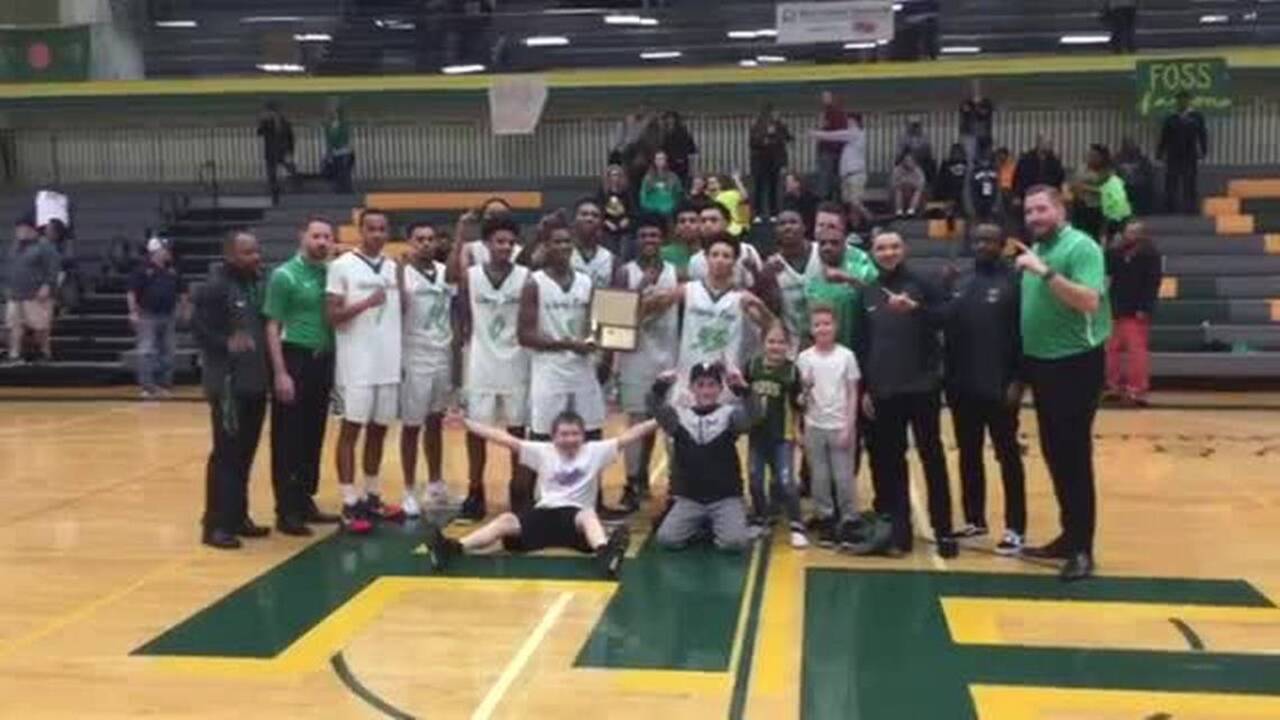 Basketball roundup Foss cuts down home nets with districttitle