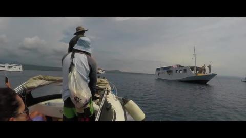 GILI TRAWANGAN to KOMODO ISLAND - Flores 4 Day Boat Trip