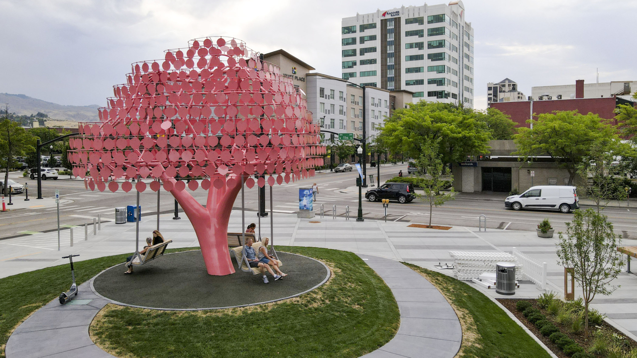 Parkside Market opens by Cherie Buckner-Webb Park in Boise, ID