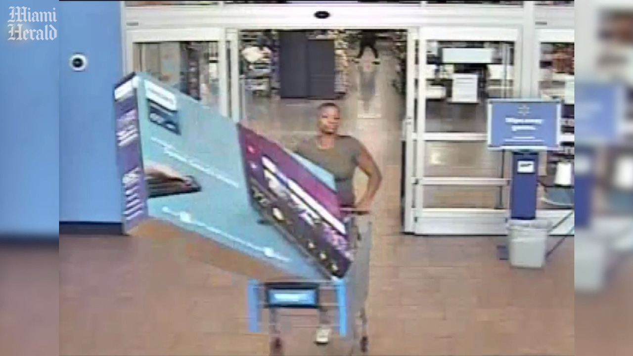 Bso North Lauderdale Walmart Video Shows 2 Large Tvs Stolen Miami Herald 5590