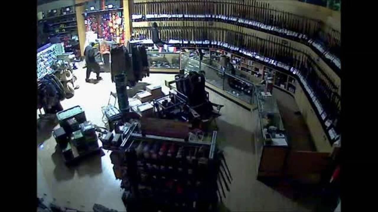 Masked men steal guns from sporting goods store Miami Herald