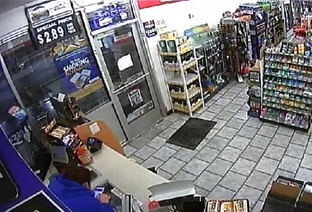 Man robs Liberty Road gas station The Wichita Eagle