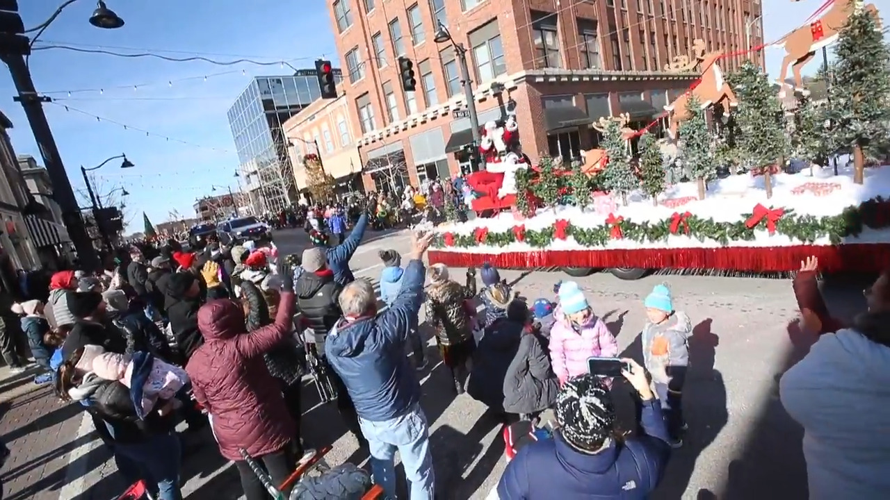Belleville, Illinois parade Santa Claus to town Belleville NewsDemocrat Belleville, Illinois parade Santa Claus to town Belleville NewsDemocrat