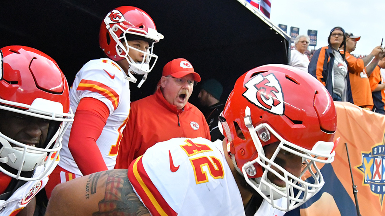 Patrick Mahomes, Anthony Sherman, Tyreek Hill, Dee Ford, Travis Kelce and  Eric Fisher selected for Pro Bowl : r/KansasCityChiefs