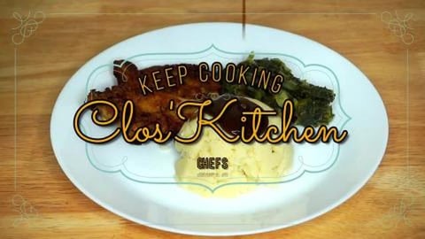 AIR FRIED PORK CHOPS  VS FRIED PORK CHOPS IN OI...