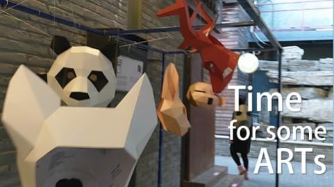 Virtual tour of an art exhibition in Beijing (in one shot...