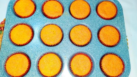 Carrot cupcakes, so yummy.