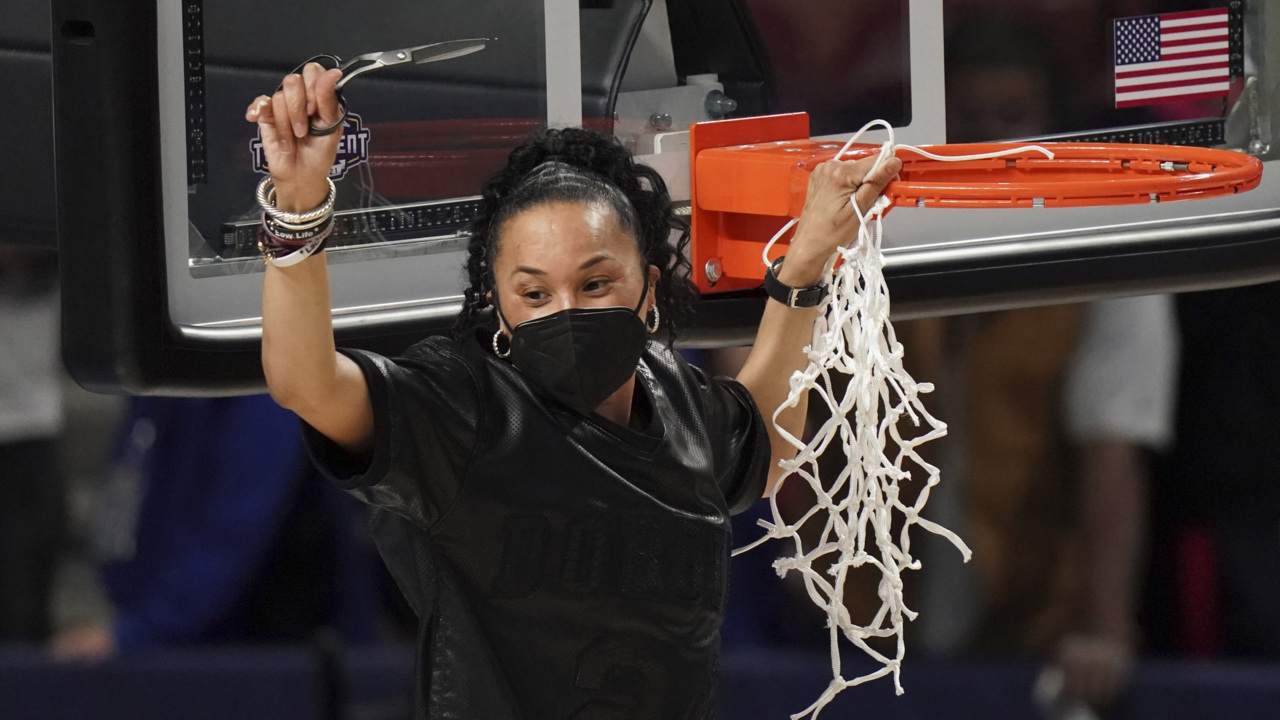 Joni Taylor, Dawn Staley break barriers in SEC title game