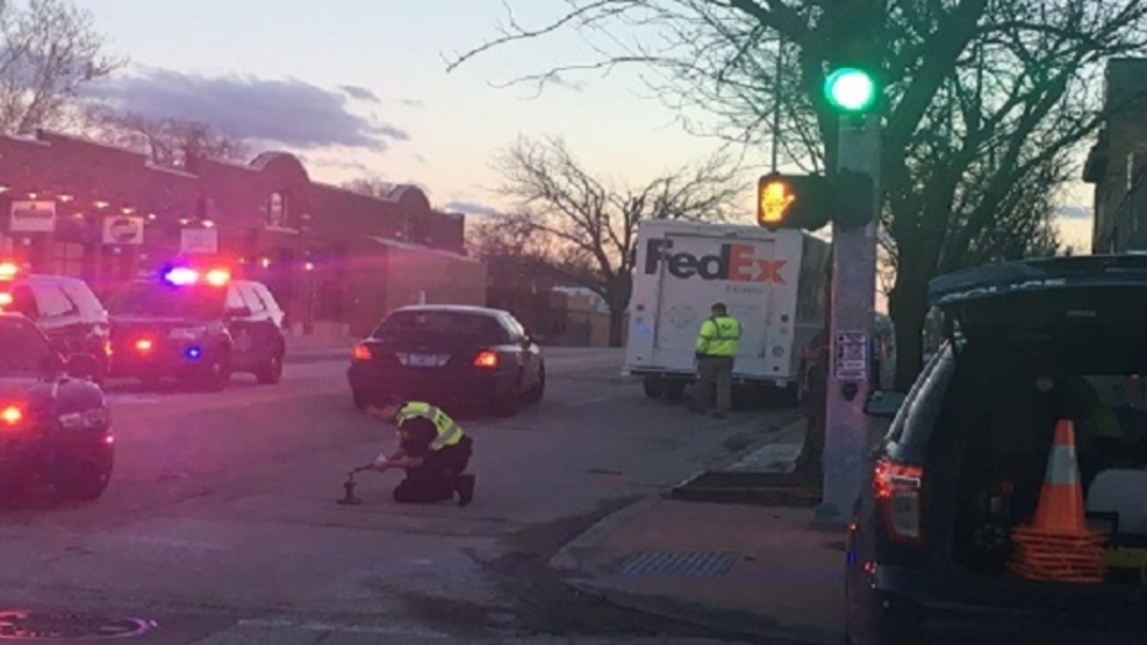 Fedex Truck Hits Pedestrian At 55th St, Troost Ave In Kc 