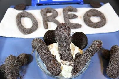How to Make Oreo Churros - Homemade Oreo Churros