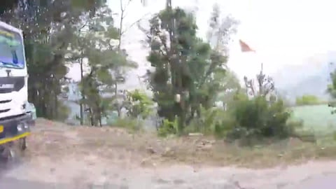 On The Way To Geyzing | Sikkim