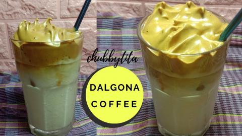 DALGONA COFFEE // TRENDING TIKTOK RECIPE // JUNG IL WOO D...