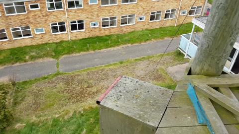 I CLIMBED OLD WALL CLIMBING TOWER AT ABANDONED HOLIDAY PA...