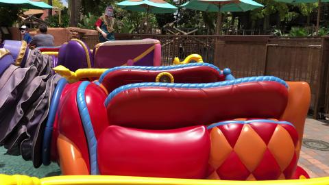 Aladdin's Magic Carpets - Magic Kingdom - 4k