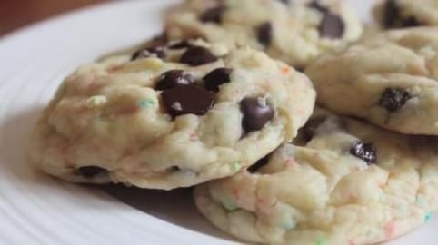 4 ingredient Cake Mix Cookies 