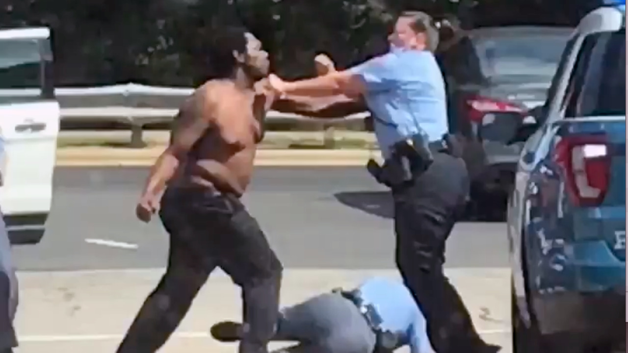 Videos show Raleigh police officers beating man in the after he swings at them | Raleigh & Observer