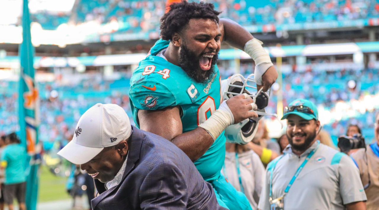 Dolphins beat Jets and secure first playoff spot since 2016