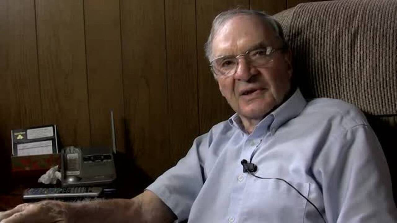 Longtime BND Newspaper Photographer Dies Dead Belleville IL ...