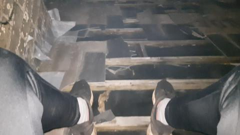 GETTING ON THE ROOF OF ABANDONED PLACE...