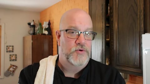 How to Make a Pesto Chicken Flatbread Pizza  |  It's Only...