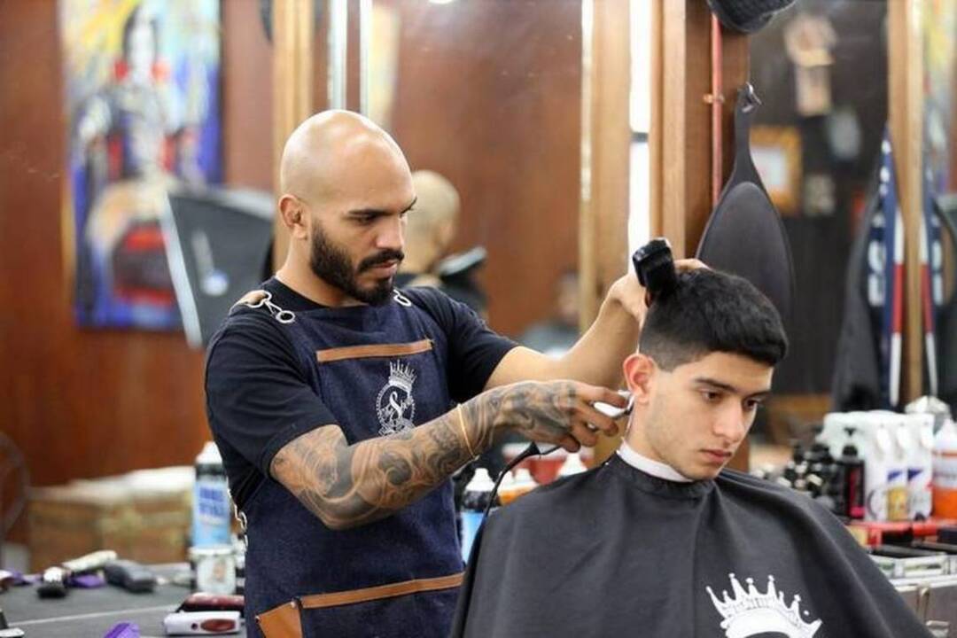 Barbershop business is booming in Miami | Miami Herald