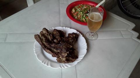 TASTY BARBECUED BEEF RIBS with only two ingredients.