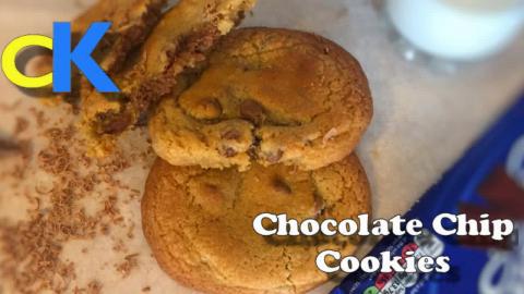 Chocolate Chip Cookies | Sweet Treats