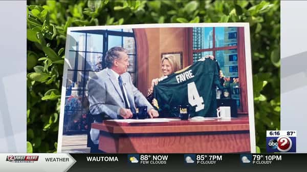 Regis Philbin shares set with WBAYu2019s Tammy Elliott