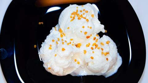 Creamy Yogurt Ice-Cream At Home, It Melts In The Mouth. Y...