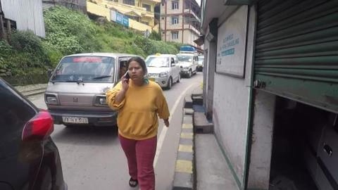 Walking Down The Hill Cart Road | Darjeeling | West Benga...