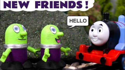 Funny Funlings arrive on Earth and meet Thomas The Tank E...