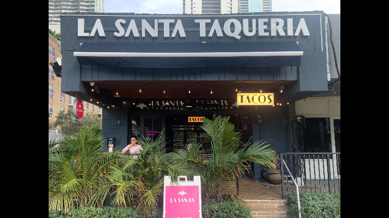 A Miami taqueria's poop pellets and standing water