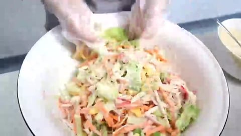 TasteHB248 _ Mango Kani Salad Recipe