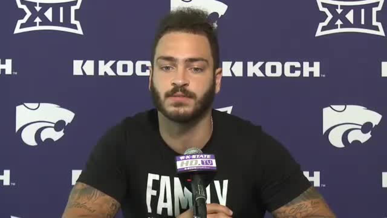 Briley Moore Discusses Big Plays K State Qb Will Howard Wichita Eagle