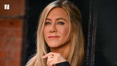 Jennifer Aniston praised as 'refreshing' for embracing gray hair