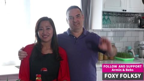 Armin & Bebs, the FOXY FOLKSY-Team...welcome to our kitch...