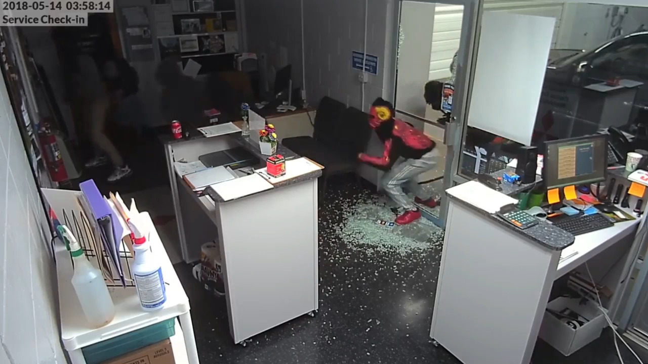 Thieves raid car dealership, steal multiple keys Miami Herald